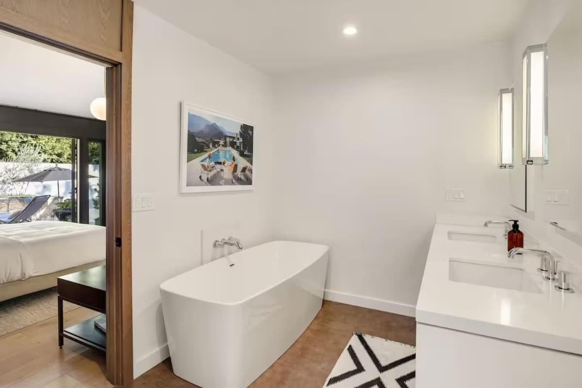 Hollywood Hills By Universal - Pool - Dogs Ok Holiday home