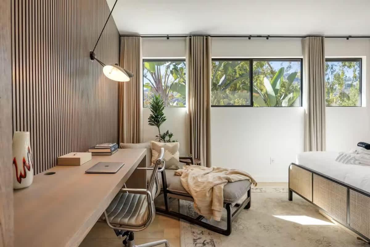 Hollywood Hills By Universal - Pool - Dogs Ok Holiday home